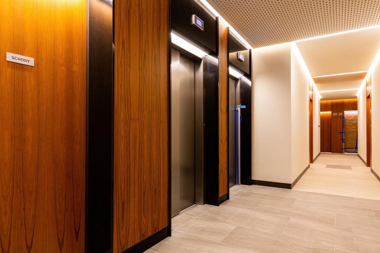 Sienna 65 Premium Apartment With Parking In Warsaw By Renters Prestige エクステリア 写真