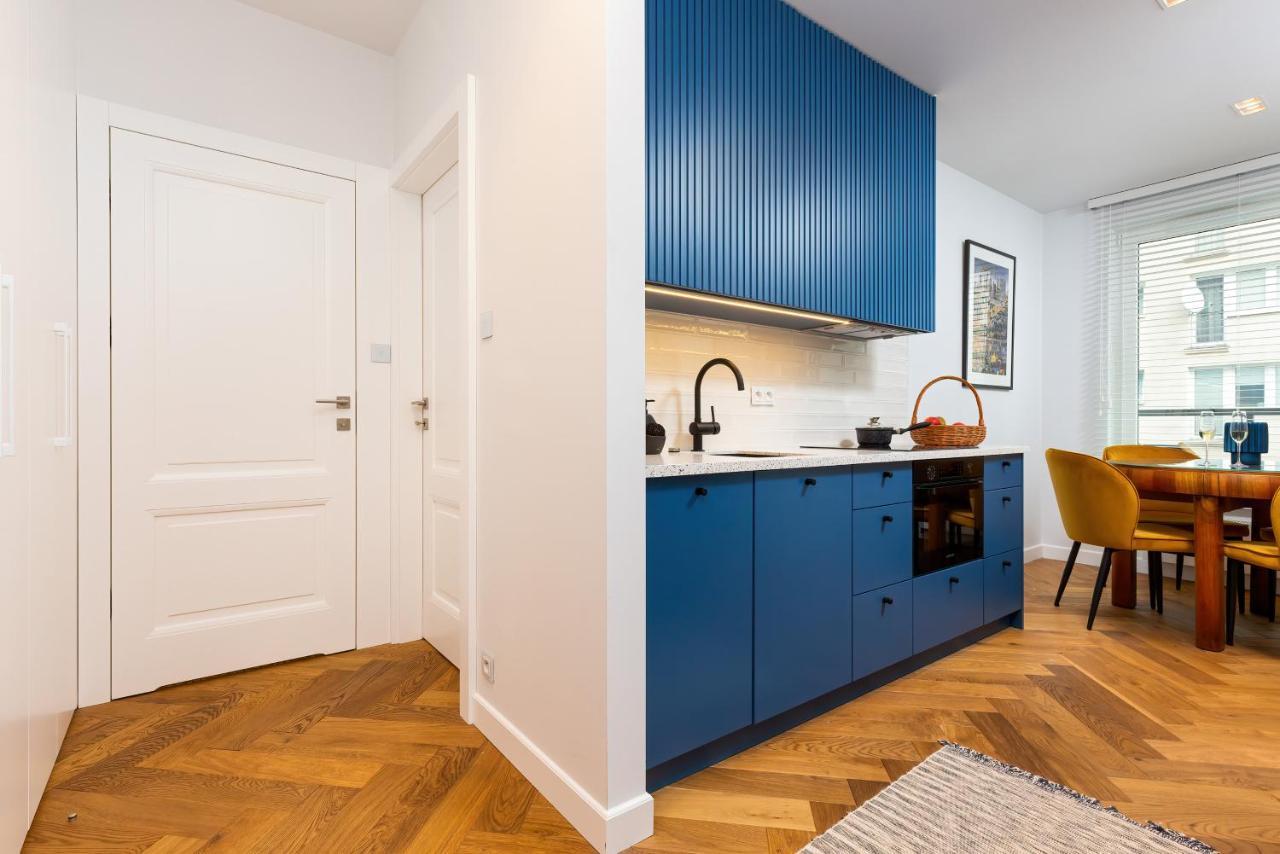 Sienna 65 Premium Apartment With Parking In Warsaw By Renters Prestige エクステリア 写真