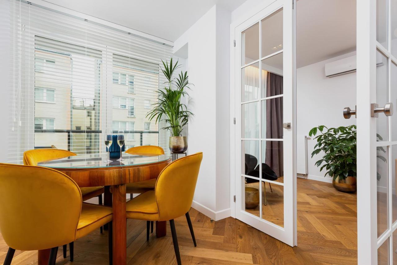 Sienna 65 Premium Apartment With Parking In Warsaw By Renters Prestige エクステリア 写真