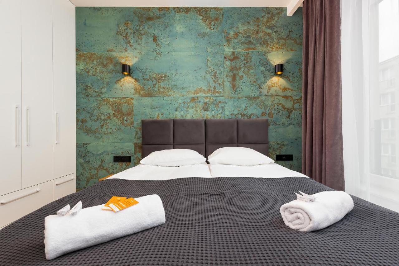 Sienna 65 Premium Apartment With Parking In Warsaw By Renters Prestige エクステリア 写真