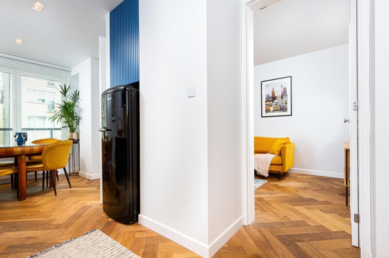 Sienna 65 Premium Apartment With Parking In Warsaw By Renters Prestige エクステリア 写真